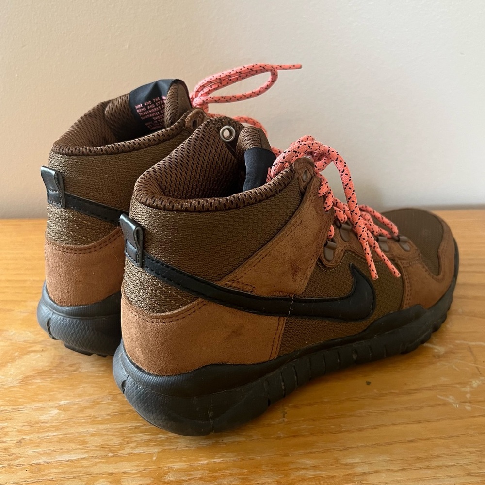 {Nike} SB Dunk High Boot Military Brown 5368223 - Picture 2 of 8